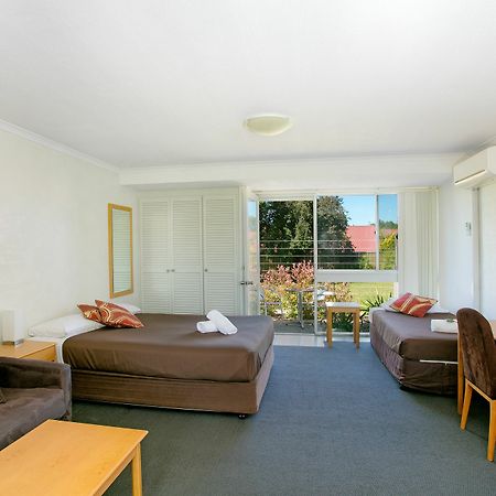 Bathurst Studio Apartments Exterior photo